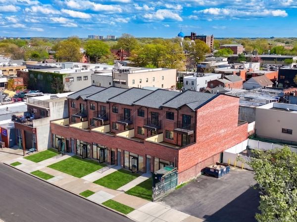 150-20 12th Road, Whitestone, NY 11357