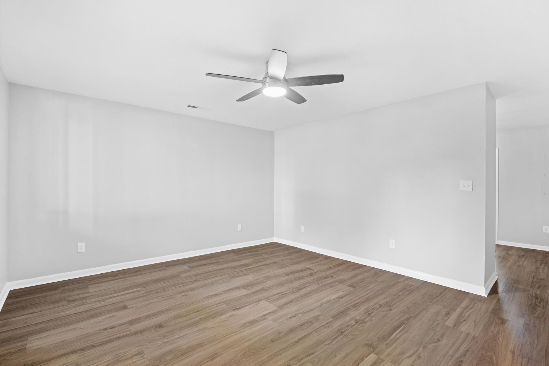 617 Surfside Drive Photo 15