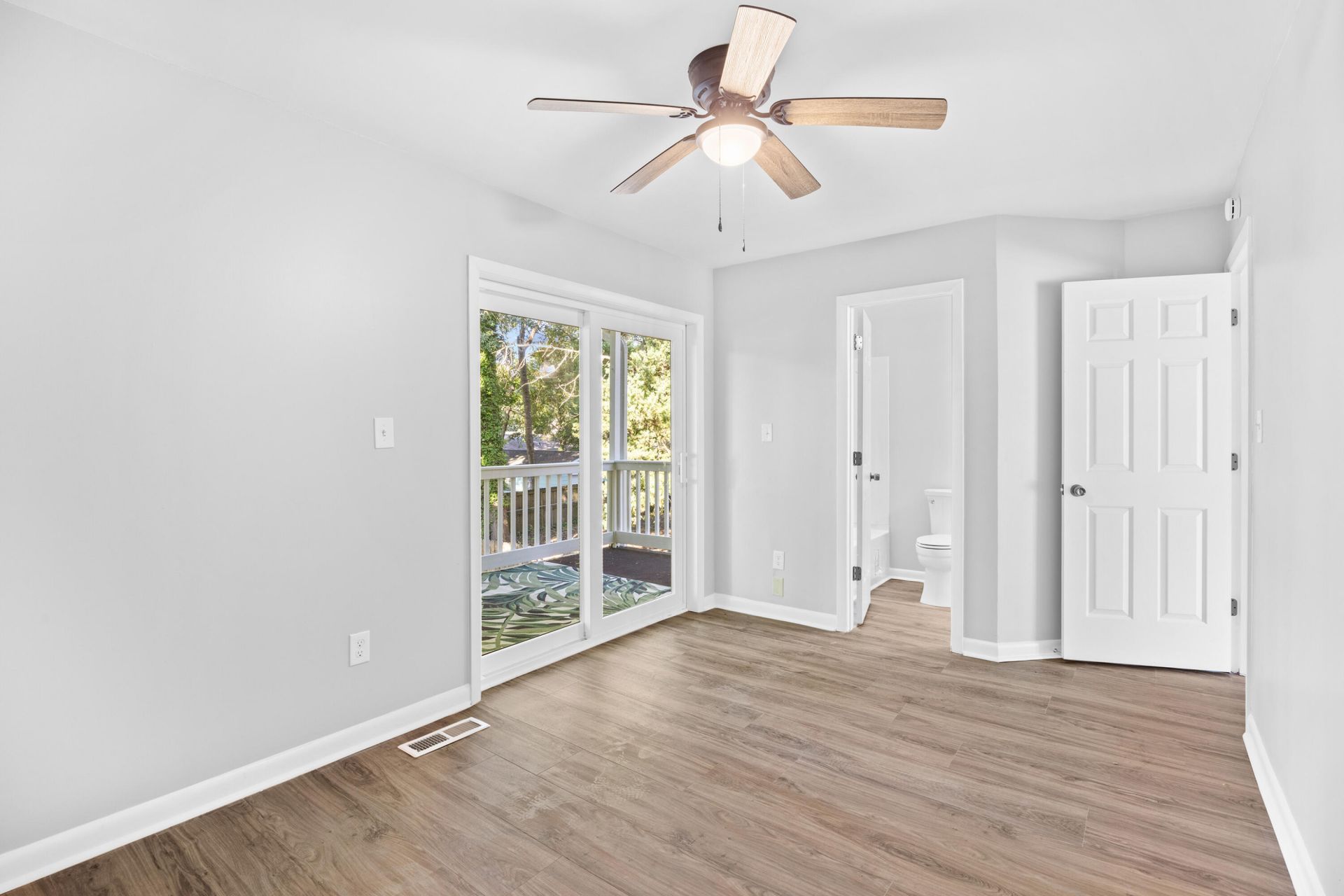 617 Surfside Drive Photo 21