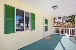617 Surfside Drive photo 4