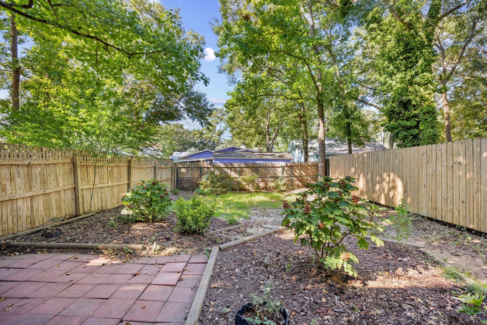 617 Surfside Drive Photo 9