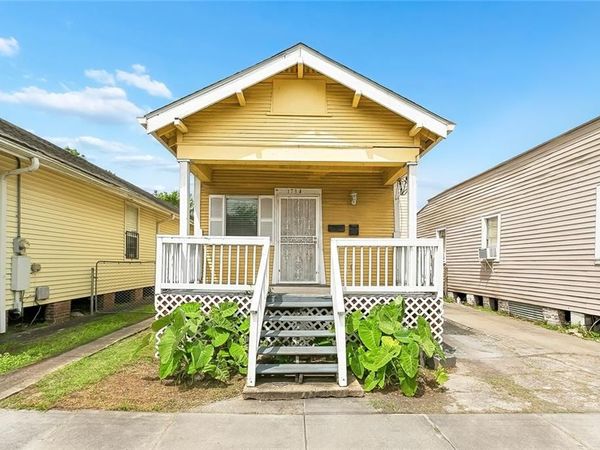 1734 SPAIN Street, New Orleans, LA 70117