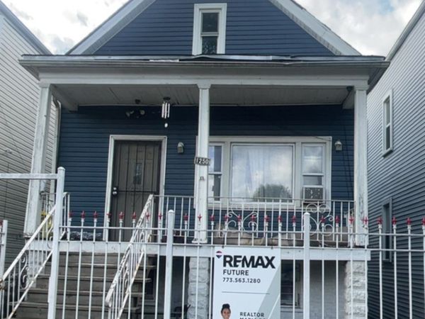 1250 W 49th Place , Chicago, IL 60609
