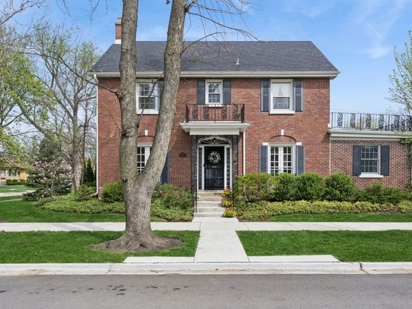 6901 N Oleander Avenue , Chicago, IL 60631