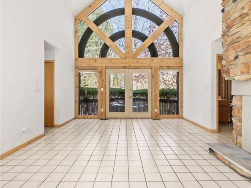 1180 Meadow Spur, Akron, OH 44333 Photo 27