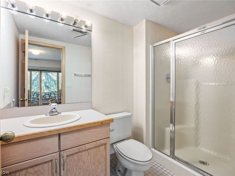 1180 Meadow Spur, Akron, OH 44333 Photo 43