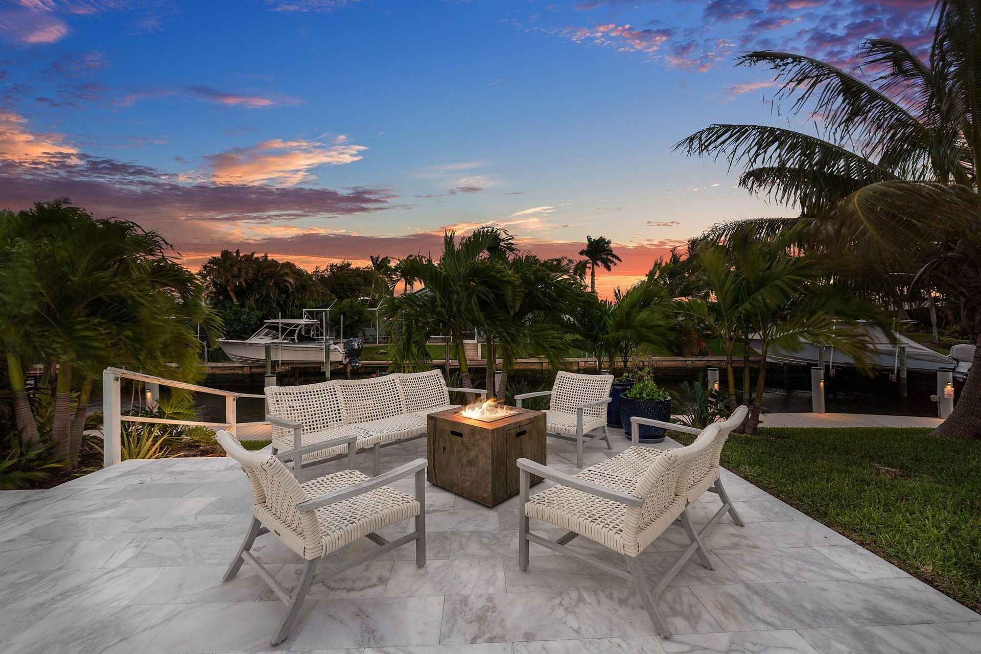 800 Holly Lane, Boca Raton, FL 33486 Photo