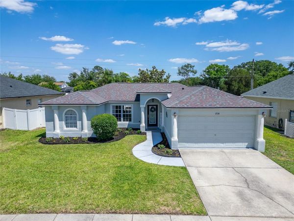 1730 CANOE DRIVE , LUTZ, FL 33559