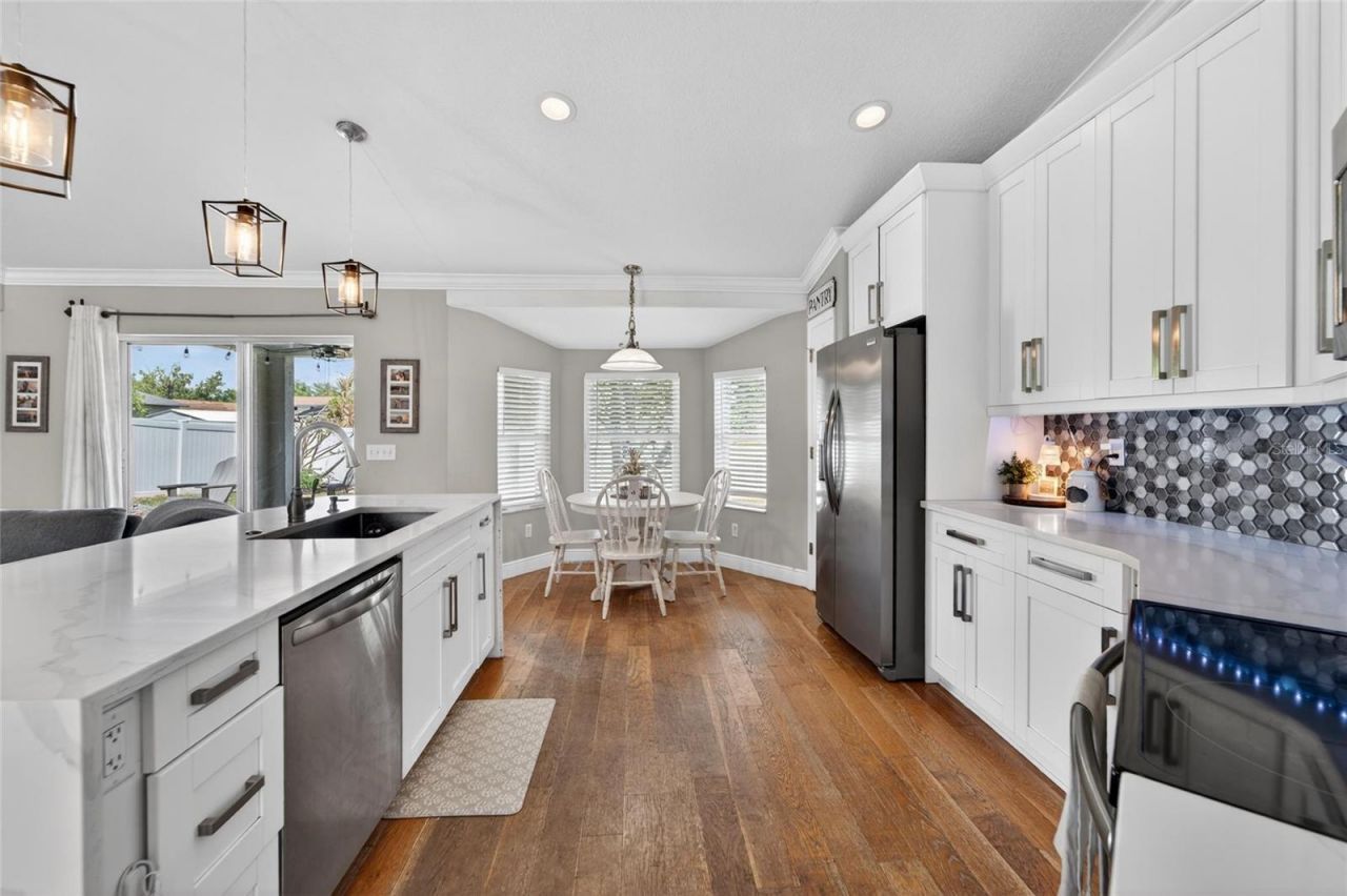 1730 Canoe Drive, Lutz, FL 33559 Photo