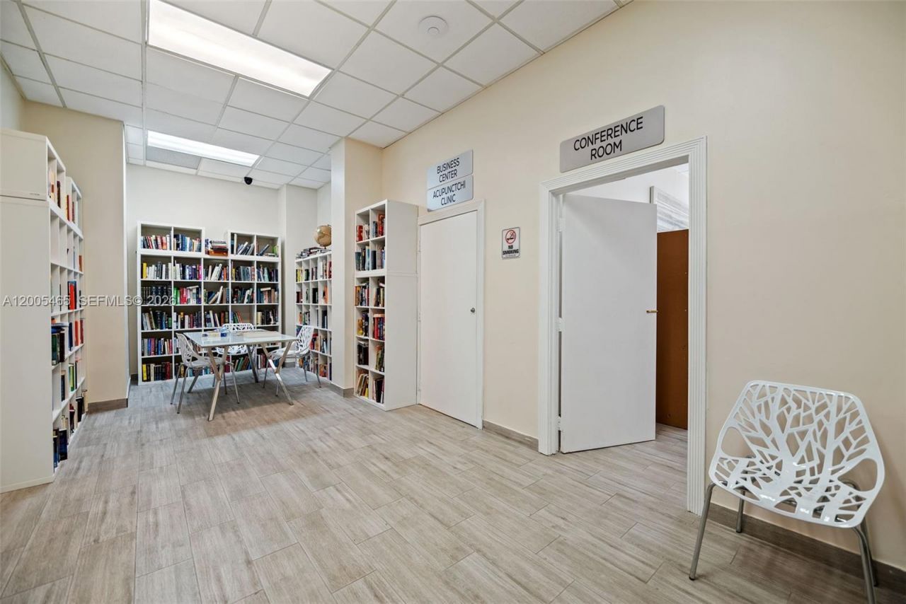3725 S Ocean Dr, Unit 1212, Hollywood, FL 33019 Photo