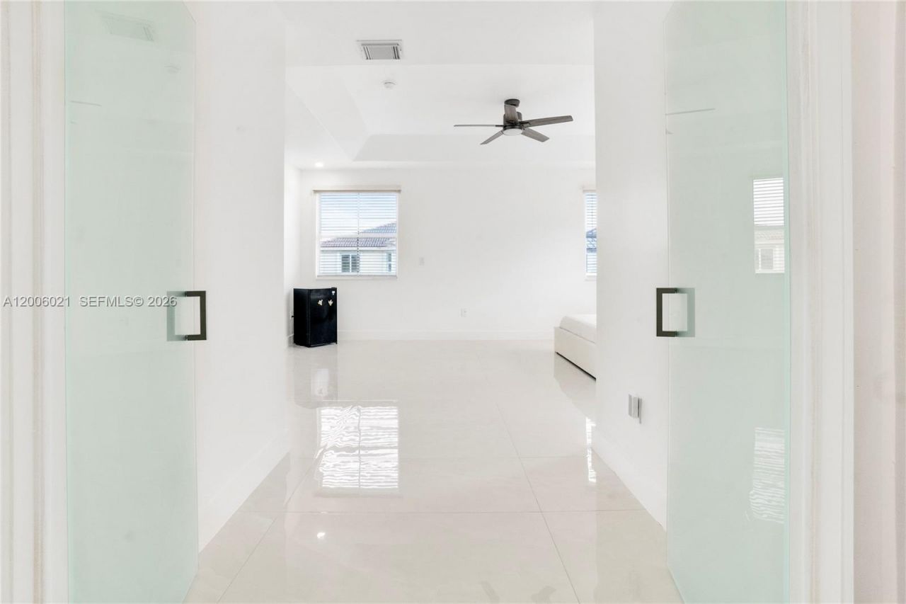 16621 SW 58th Ter , Miami, FL 33193 Photo
