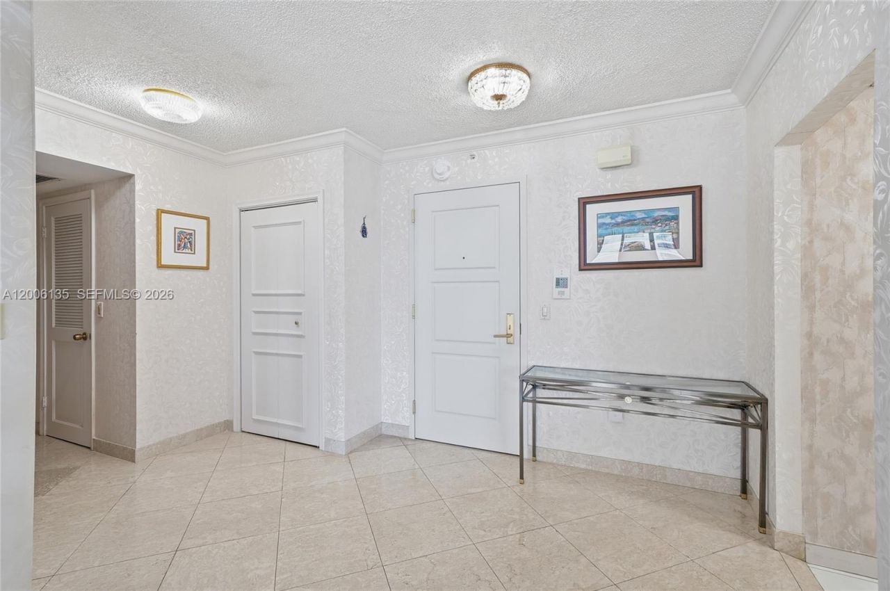 9801 Collins Ave, Unit 14D, Bal Harbour, FL 33154 Photo
