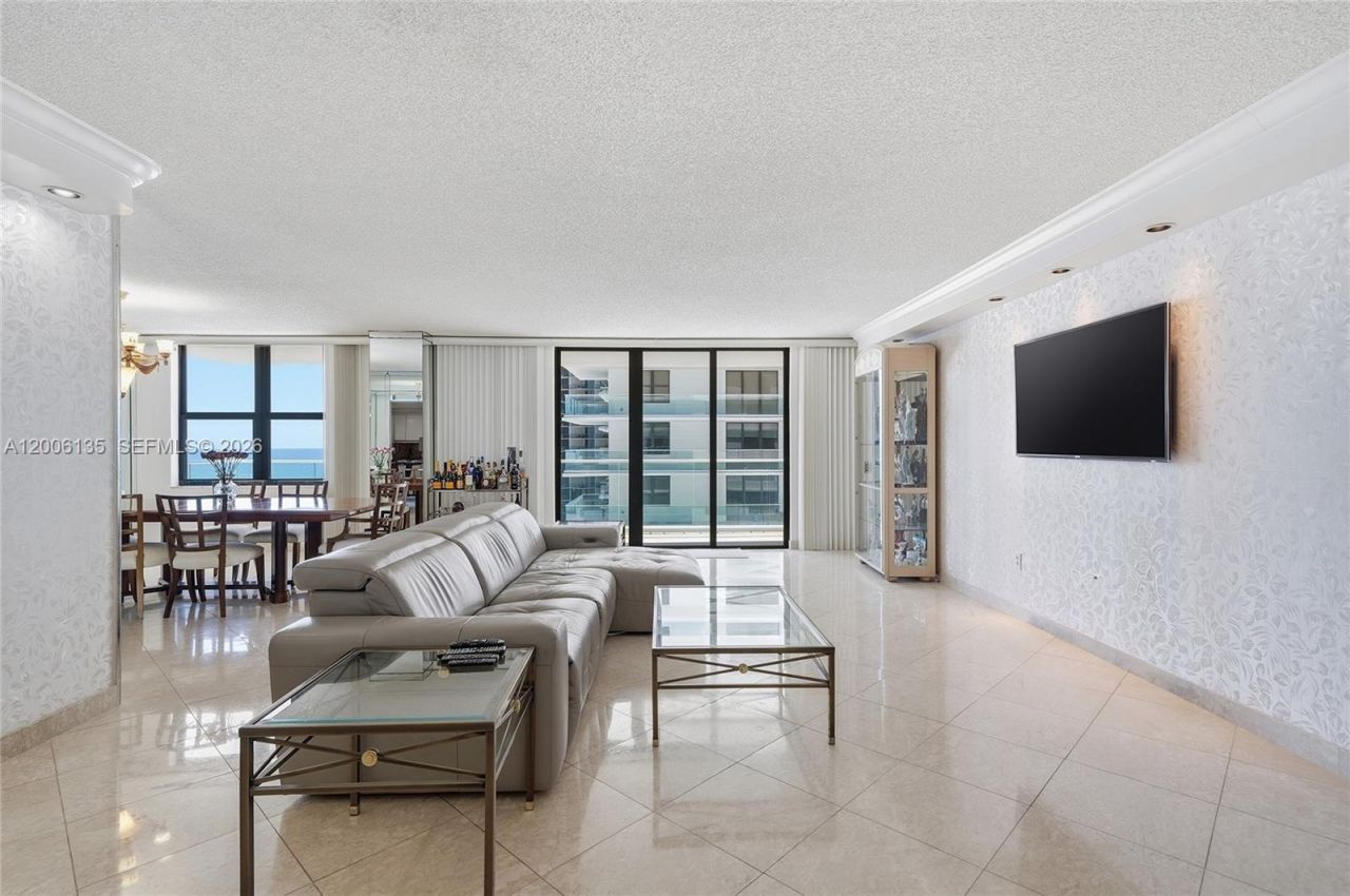 9801 Collins Ave, Unit 14D, Bal Harbour, FL 33154 Photo