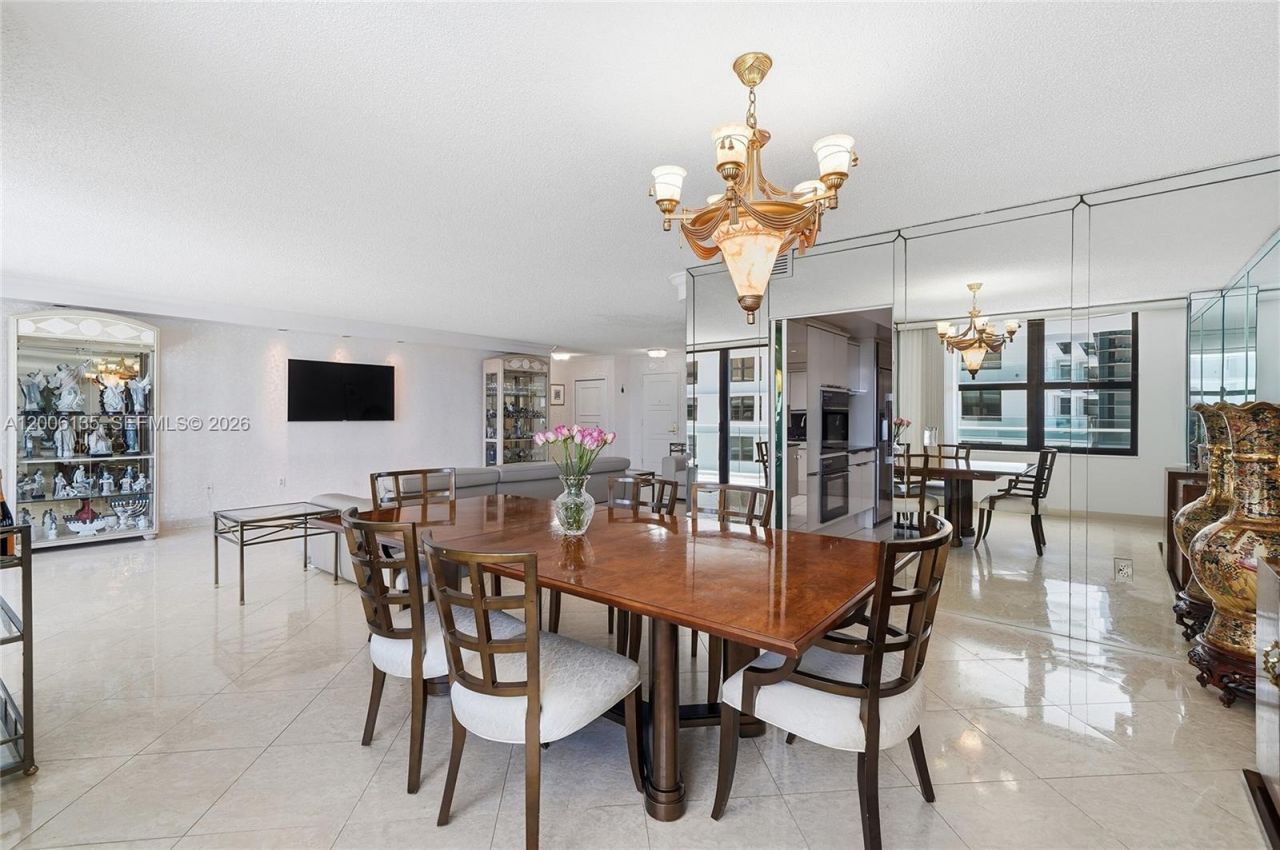 9801 Collins Ave, Unit 14D, Bal Harbour, FL 33154 Photo