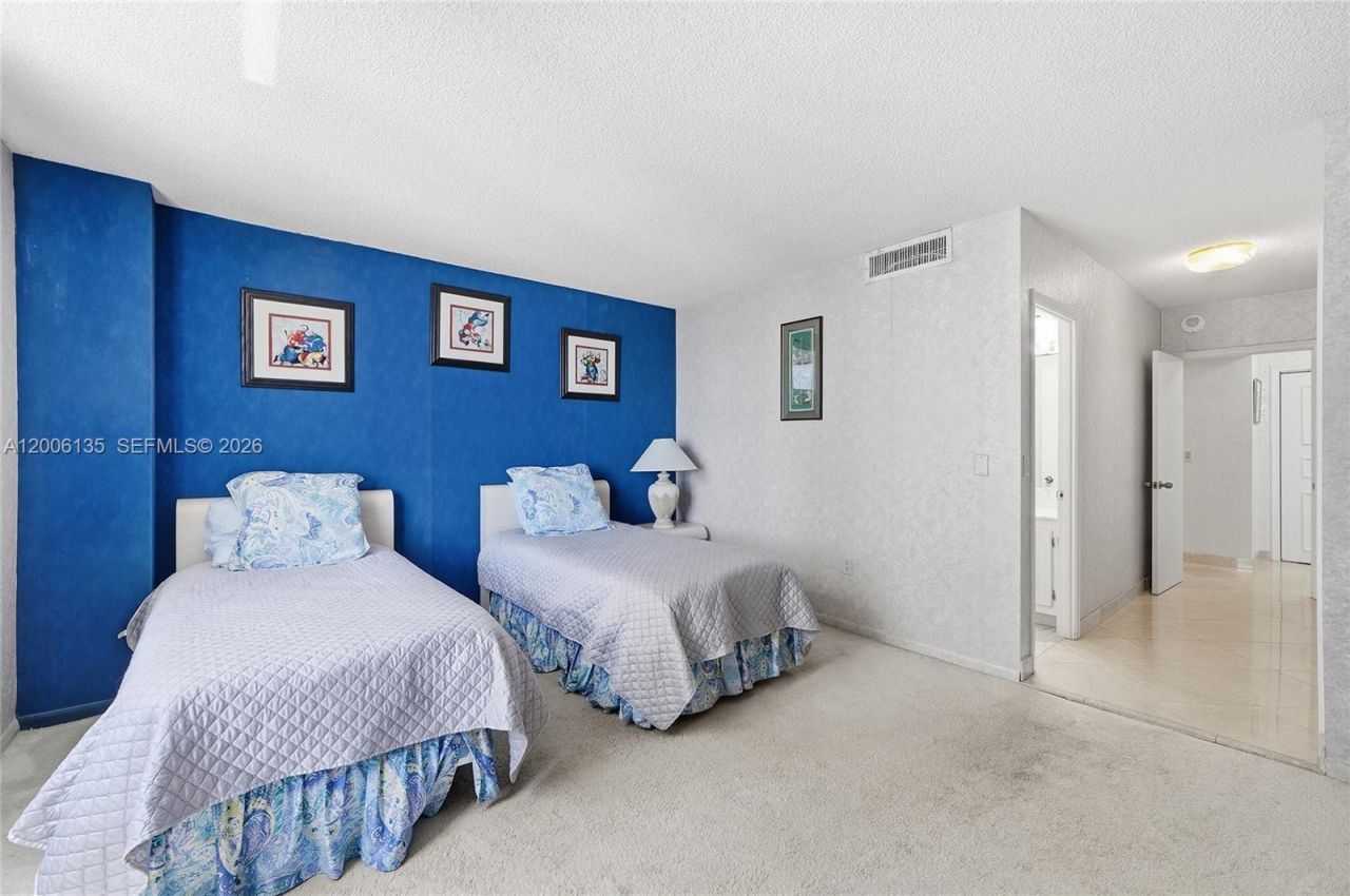 9801 Collins Ave, Unit 14D, Bal Harbour, FL 33154 Photo
