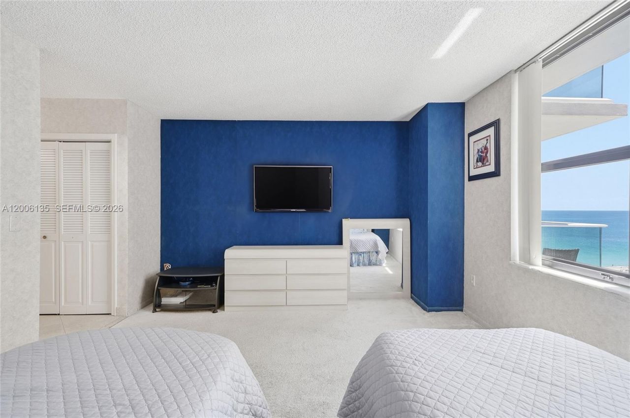 9801 Collins Ave, Unit 14D, Bal Harbour, FL 33154 Photo