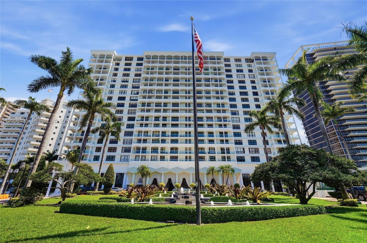 9801 Collins Ave, Unit 14D, Bal Harbour, FL 33154 Photo
