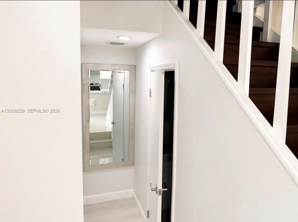 8224 NW 9th Ct, Unit 3, Plantation, FL 33324 Photo