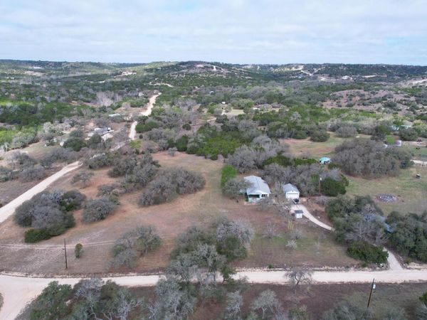 103 Eastview LN, Kendalia, TX 78027