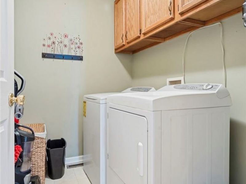 3198 Mariners Island Drive NW, Canton, OH 44708 Photo 15