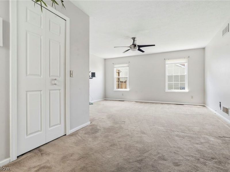 3198 Mariners Island Drive NW, Canton, OH 44708 Photo 16