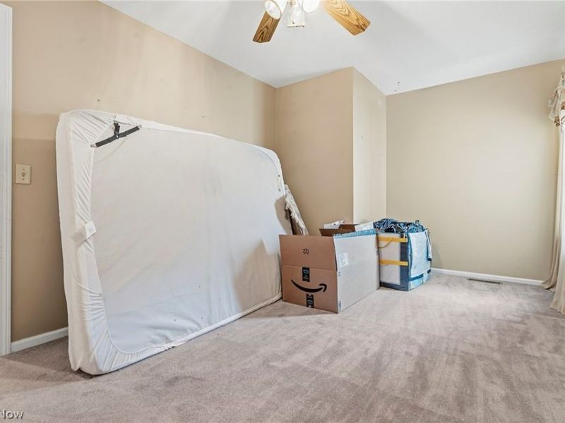 3198 Mariners Island Drive NW, Canton, OH 44708 Photo 19