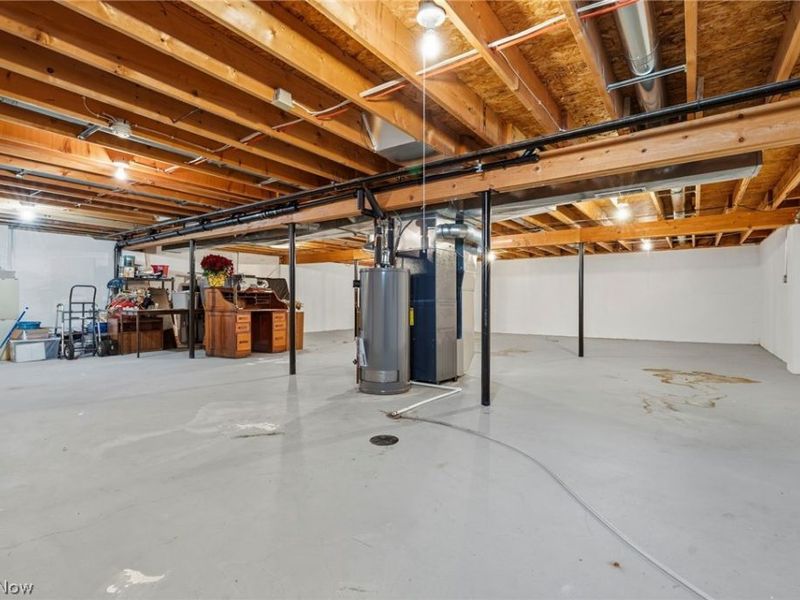 3198 Mariners Island Drive NW, Canton, OH 44708 Photo 23