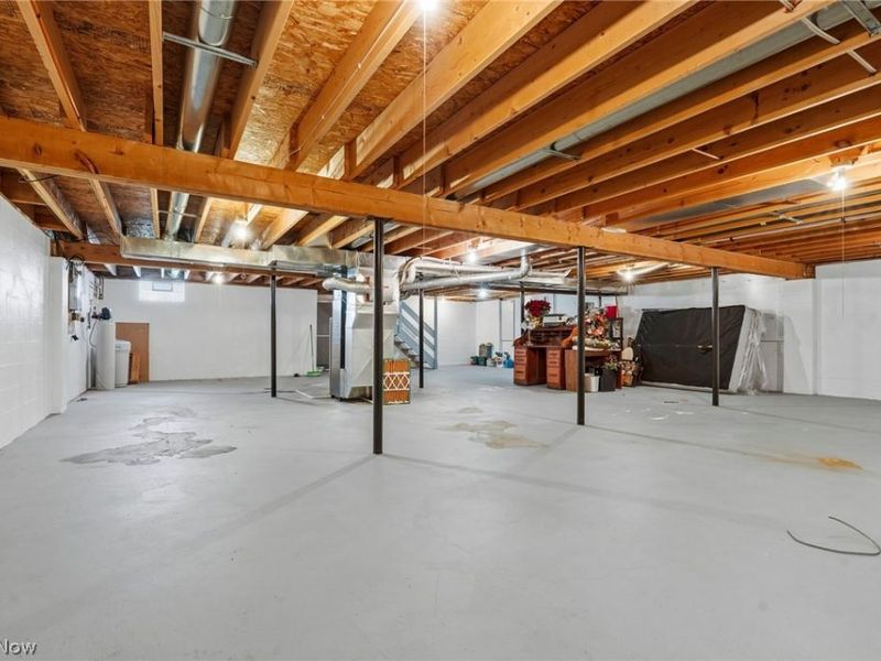 3198 Mariners Island Drive NW, Canton, OH 44708 Photo 24