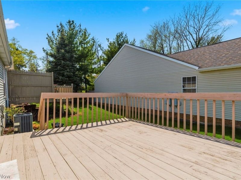 3198 Mariners Island Drive NW, Canton, OH 44708 Photo 25