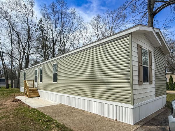 3475 Cedar Road, Twin Lake, MI 49457