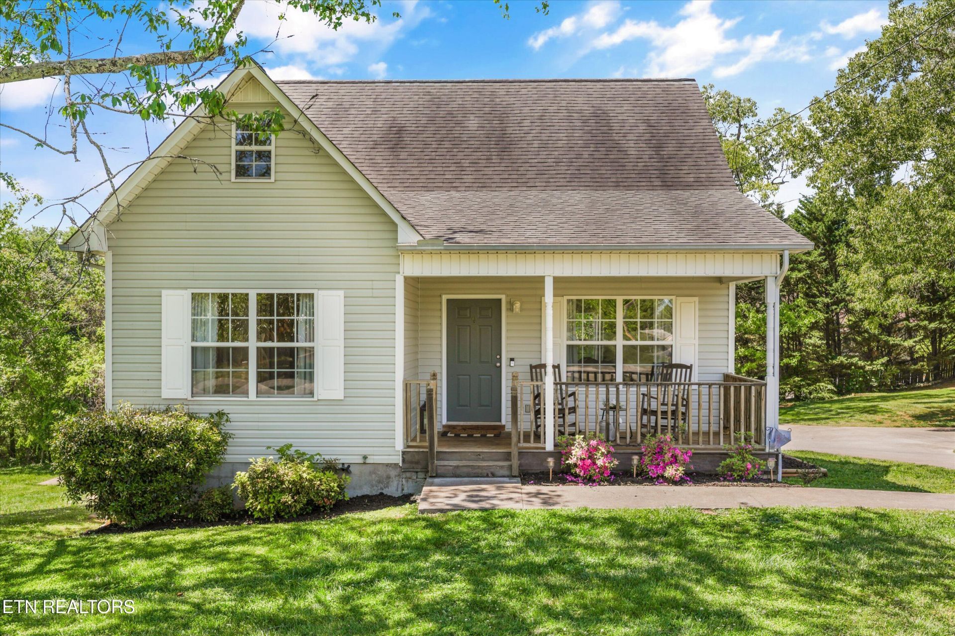 501 S Ruth St, Maryville, TN 37803 Main Photo