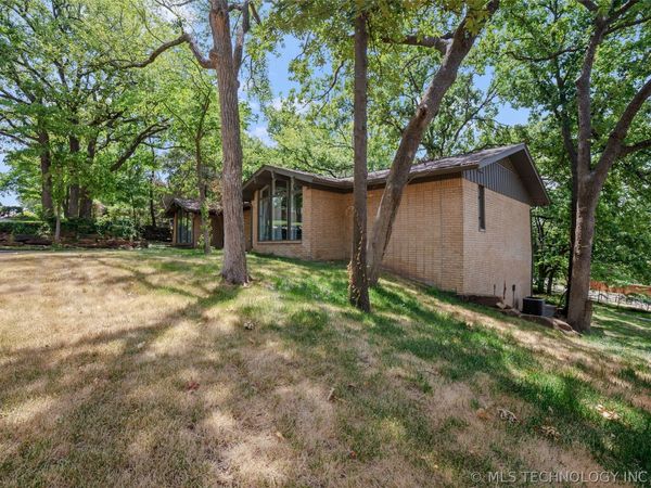 5510 E 65th Place, Tulsa, OK 74136