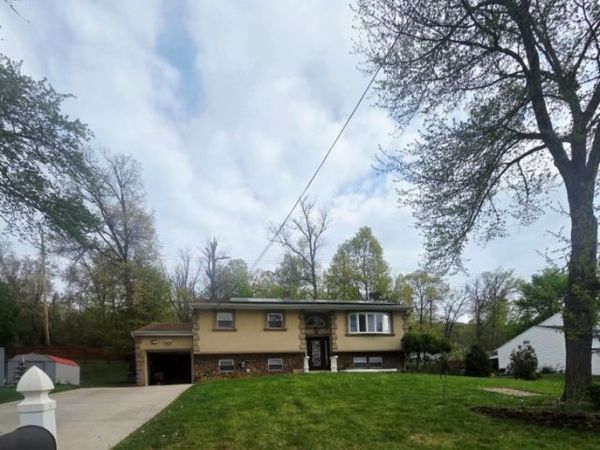 65 Shady Ln, Bridgewater, NJ 08805