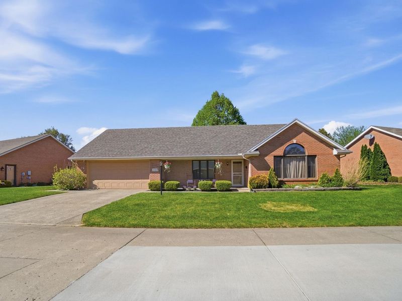 1738 Berwick Drive , Springfield, OH 45503 Photo 1