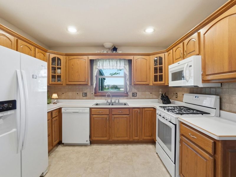 1738 Berwick Drive , Springfield, OH 45503 Photo 24