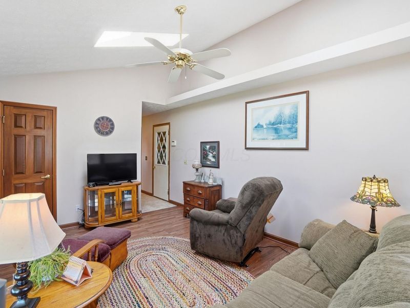 1738 Berwick Drive , Springfield, OH 45503 Photo 34