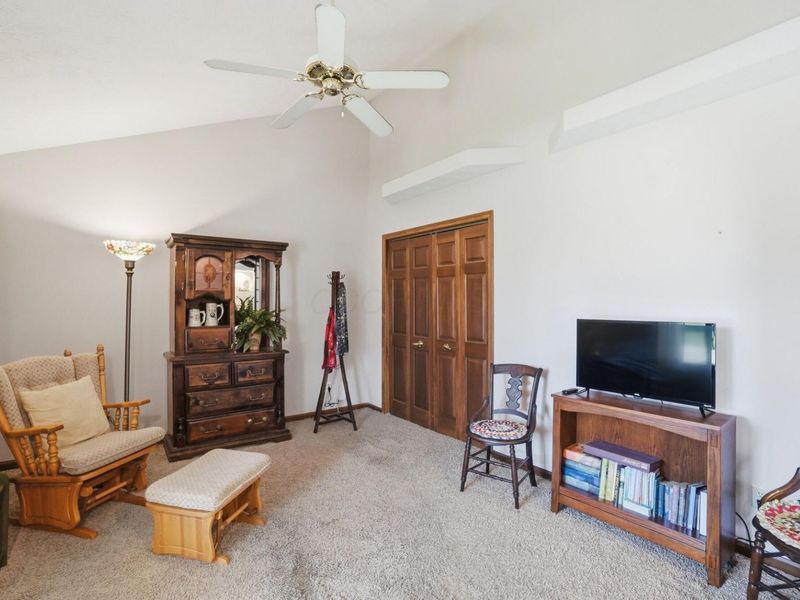 1738 Berwick Drive , Springfield, OH 45503 Photo 7