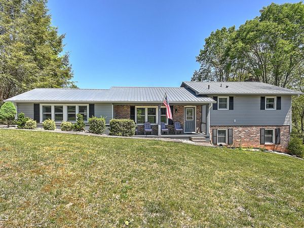 436 Brookwood Drive, Bristol, TN 37620