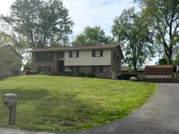 164 Woodstock Lane, Bristol, VA 24201
