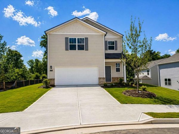 5475 Cypress Circle, College Park, GA 30349