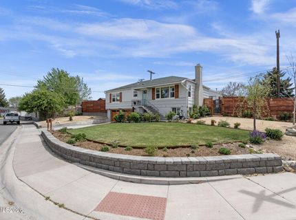 1530 Elmcrest Drive, Reno, NV 89503 Photo