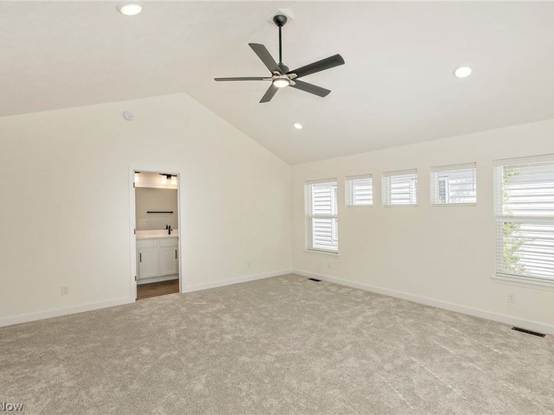 2240 E 97th Street, Cleveland, OH 44106 Photo 20