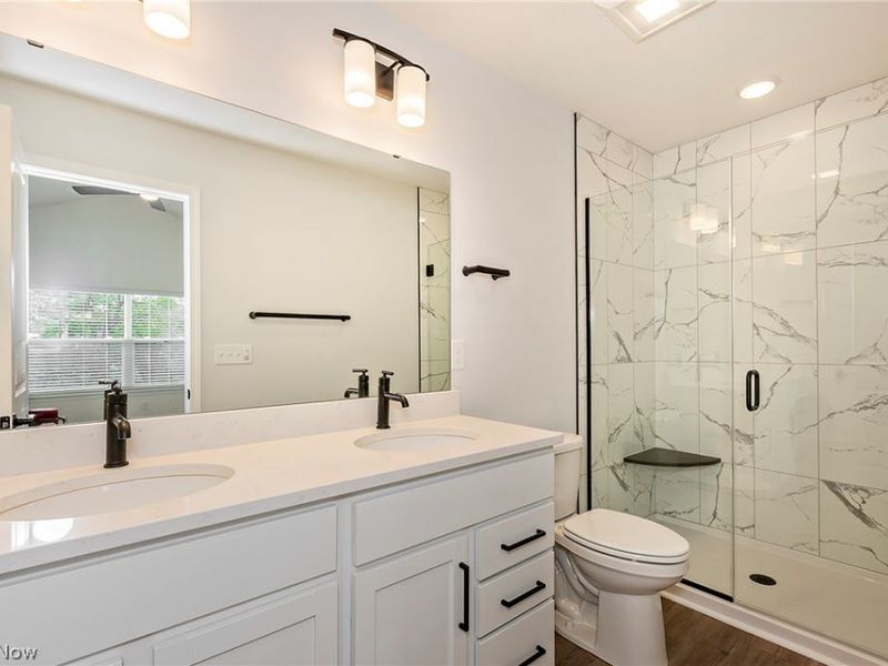 2240 E 97th Street, Cleveland, OH 44106 Photo 23