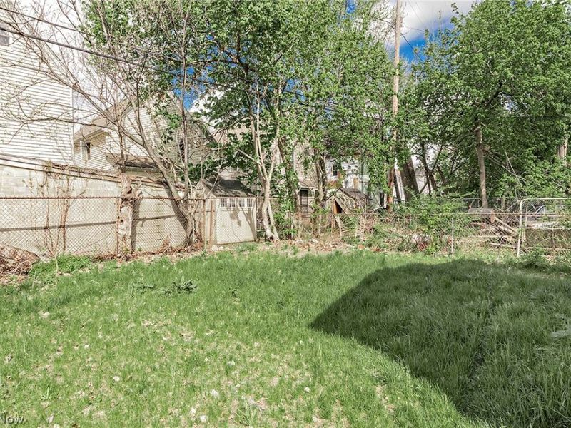 2240 E 97th Street, Cleveland, OH 44106 Photo 42