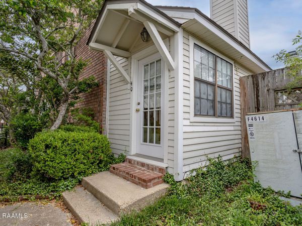 W Street , Lafayette, LA 70506