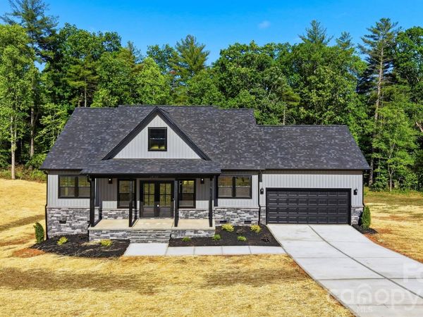 2430 Kimberly Avenue, Morganton, NC 28655