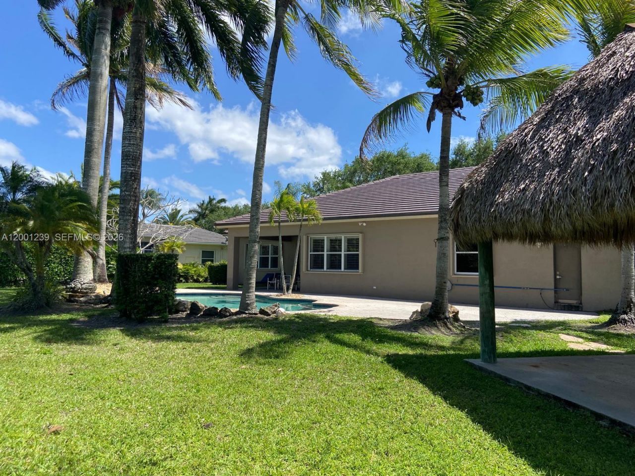 13805 SW 41st St, Davie, FL 33330 Photo