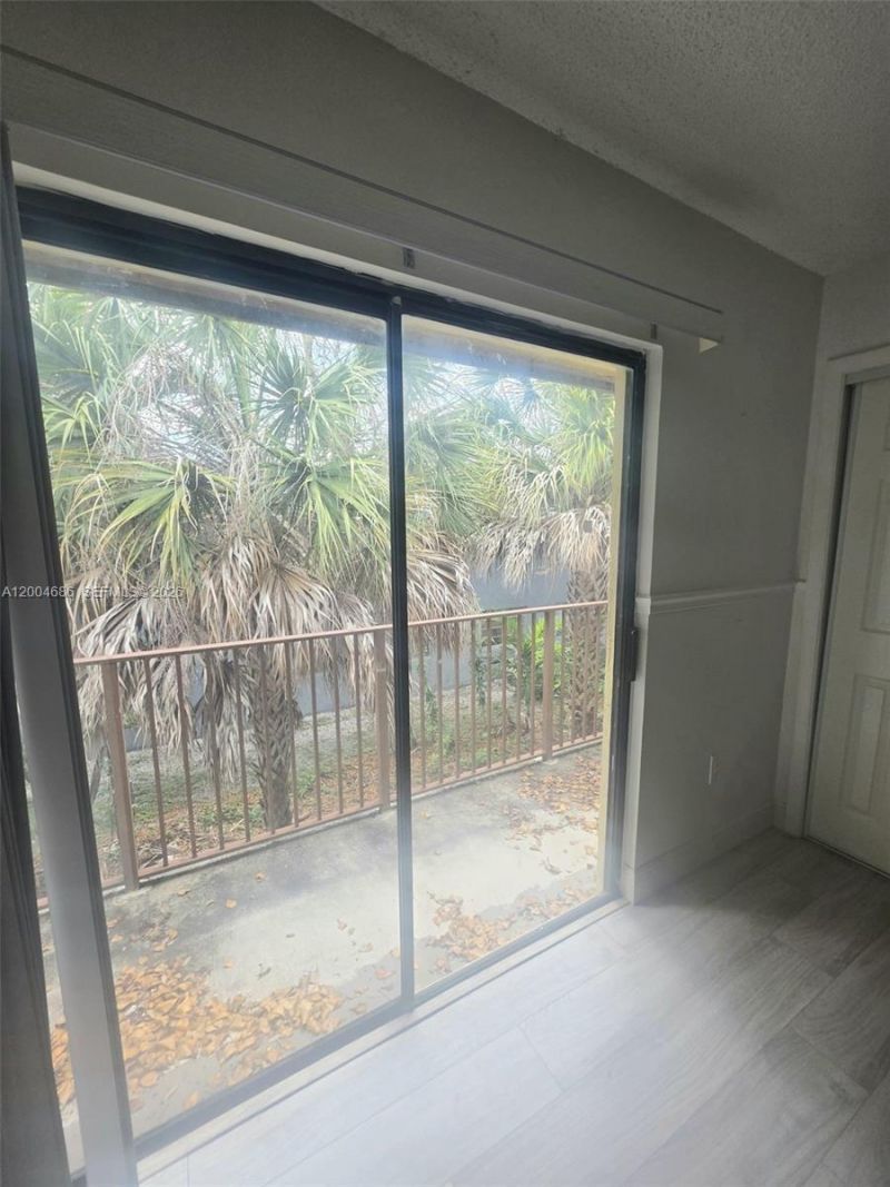 8958 W Sample Rd , Unit 8958, Pompano Beach, FL 33065 Photo