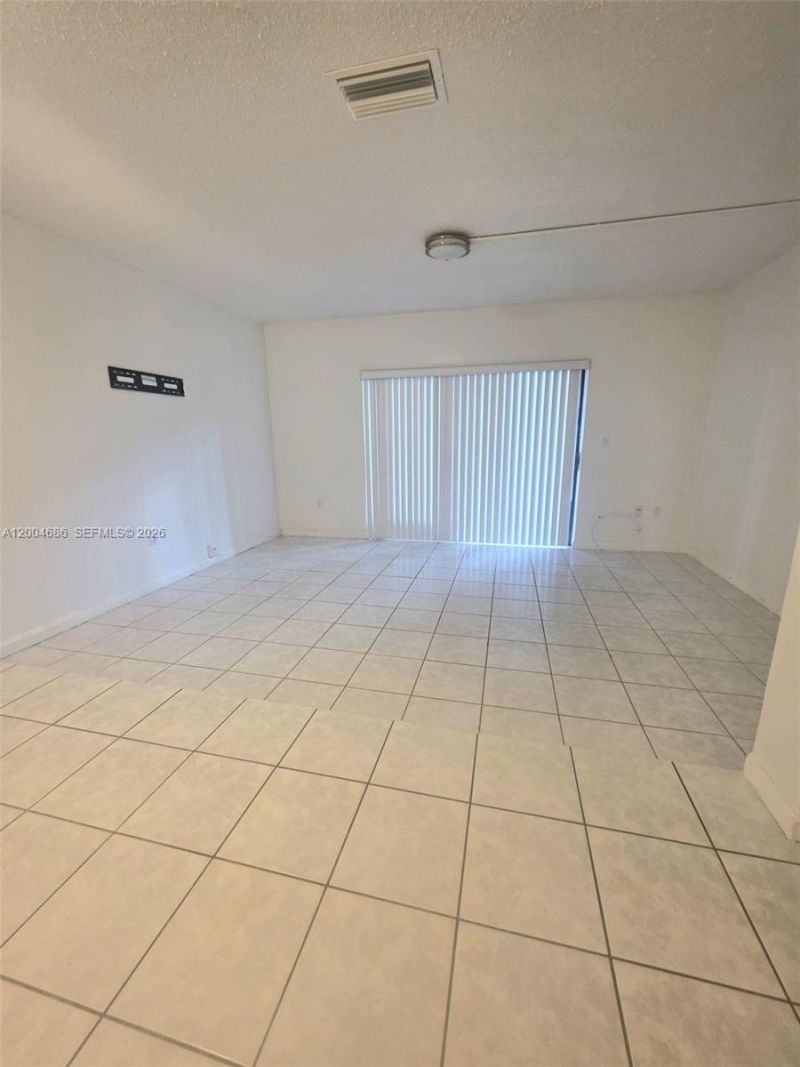 8958 W Sample Rd , Unit 8958, Pompano Beach, FL 33065 Photo