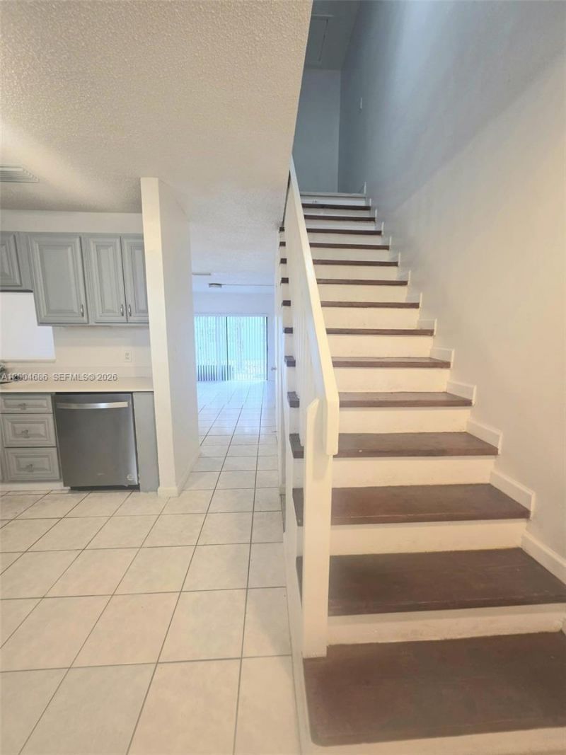 8958 W Sample Rd , Unit 8958, Pompano Beach, FL 33065 Photo